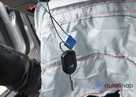 2014 Ford Focus Se from USA, damaged, VIN 1FADP3F2XEL136560